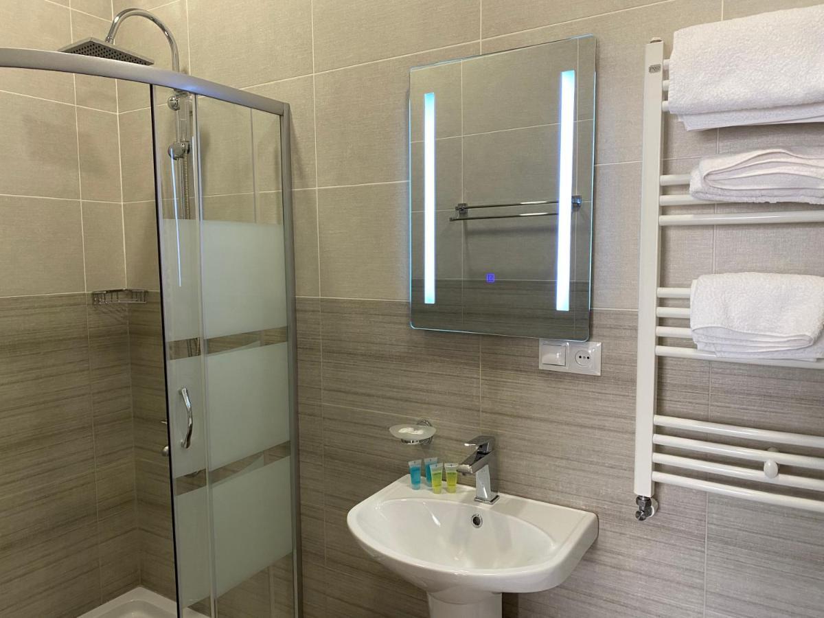 Hotel Sharl Ninotsminda Εξωτερικό φωτογραφία